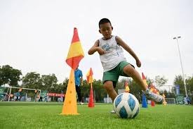 詹姆斯：我整个赛季都感觉不错 我受了点小伤但回归后感觉很棒